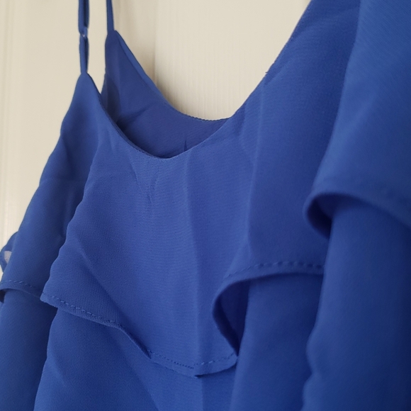 Cold shoulder above the knee dress - Picture 5 of 6